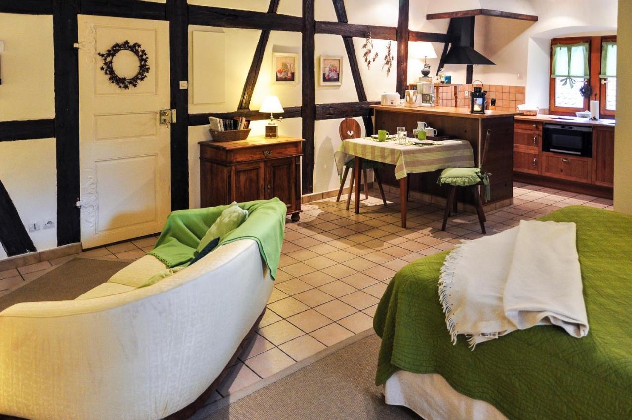 Gite "Le Sylvaner" A Riquewihr Exteriör bild